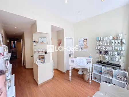 mairie de la croix-rousse - bail à céder