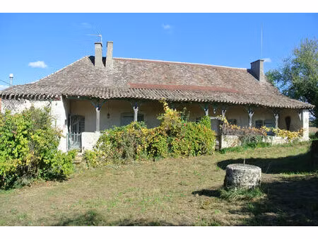 vente maison 4 pièces 150 m² mauvezin-sur-gupie (47200)