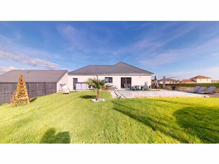 rioz - maison neuve plain-pied - piscine - 11 ares