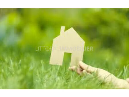 belle parcelle constructible de 330 m2