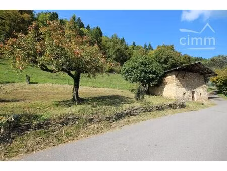 a vendre terrain a batir 1089 m2 + grange - la croix de la rochette 73110