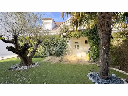 vente maison 6 pièces 239.92 m² à armentieres-en-brie (77440)  570 000 €