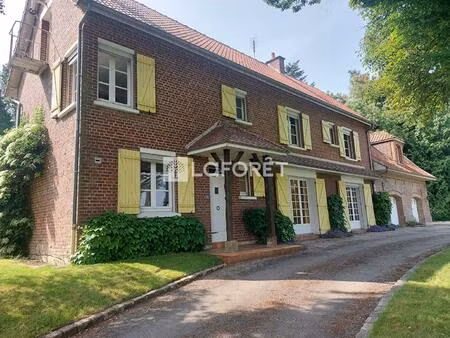 maison   hangar et granges sur 1.7 ha