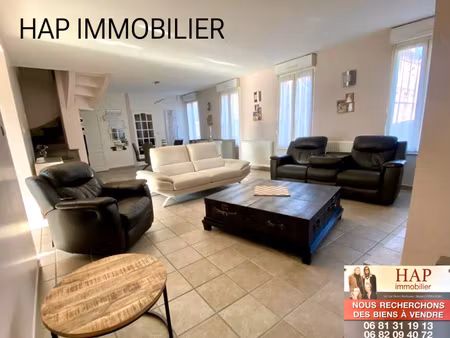 propriete 7 pièces 228m2
