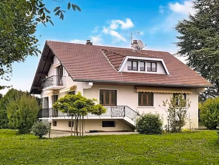 maison de luxe à vendre à chens-sur-léman
