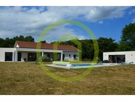 maison d'architecte à vendre à commelle