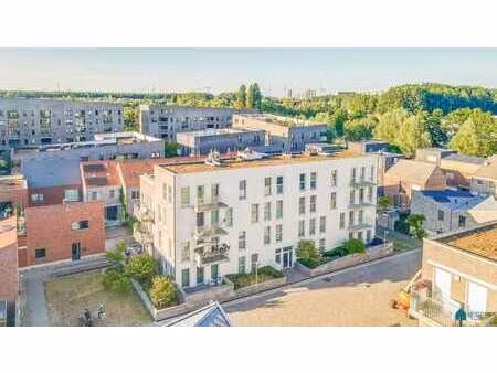 garage spacieux de 18 m²