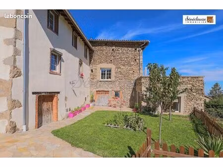 propriété 10 pièces 348 m²