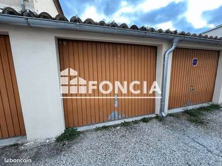 parking bagnols sur ceze