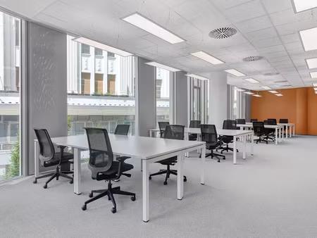 location meublée locaux professionnels 100 m² à joinville-le-pont (94340)  3 996 €