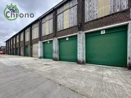 entrepôt de 117 m² – site sécurisé – proche axes autoroutier