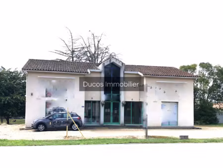 a louer à ste bazeille local professionnel