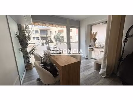 à vendre - murs commerciaux - centre ville - axe passant