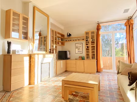 un appartement bourgeois  4 pieces  secteur torcatis a perpi