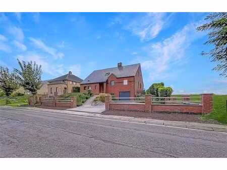 ***sous compromis-plus de visite***