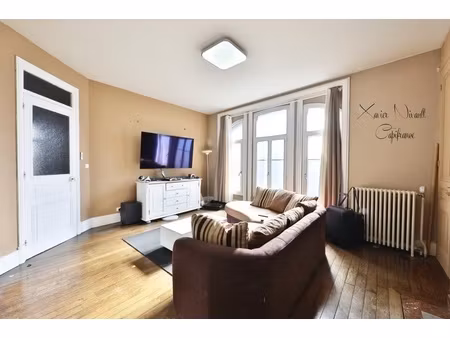 maison à vendre 7 pièces proche de montrevel en bresse (01)