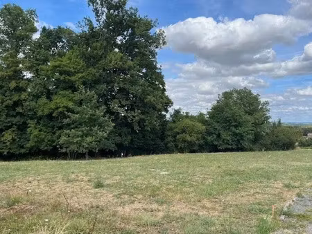 vente terrain 880 m² à burie (17770)  35 200 €