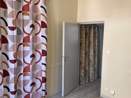 location maison 2 pièces 35 m² à nimes (30000)  520 €