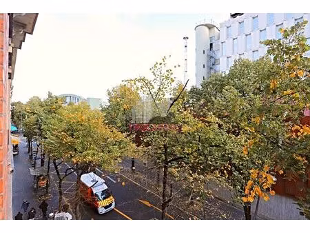 grand 90 m2  4 pieces  gambetta 75020  3 chambres  lumineux oriente sud est  vue degagee  