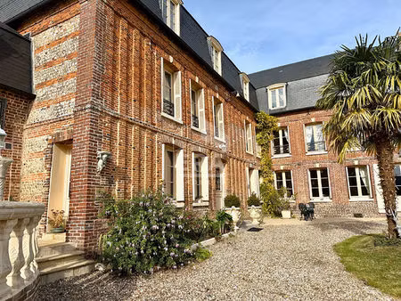 demeure de prestige douvrend 395 m2 et dépendance