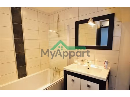 location meublée appartement 4 pièces 77 m² à jonage (69330)  700 €