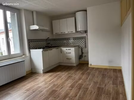 appartement 3 pièces 42 m²