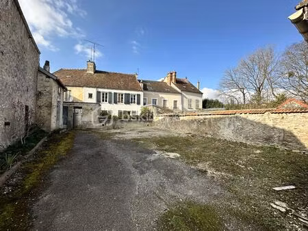 local d'activités de 50 m² à la ferte-gaucher