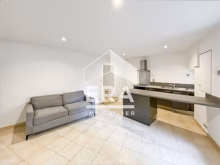 charmant appartement t2 en rez-de-chaussée à eyragues centre