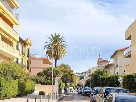 nice quartier des poètes