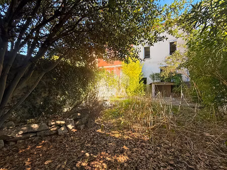 maison de caractère - 132 m² - 3 chambres - garage et cave - saint-cannat centre