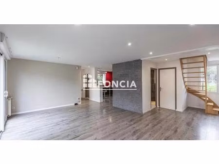 charme et tranquillité pour cette maison de 106 m² avec 3 chambres