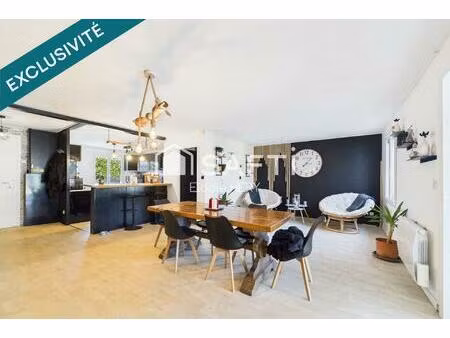 maison familiale avec jardin et piscine – calme  volumes  et potentiel à deux pas du tram 