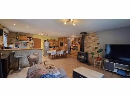 maison à vendre 6 pièces pierrefiche d'olt (12)