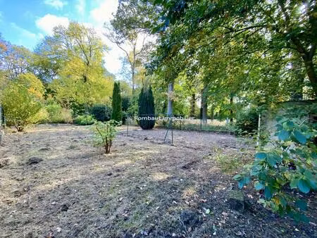 terrain limite vaucresson