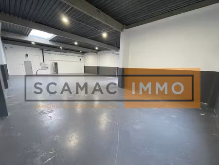local d'activités de 385m²