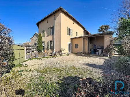 maison de village saint-etienne-sur-chalaronne