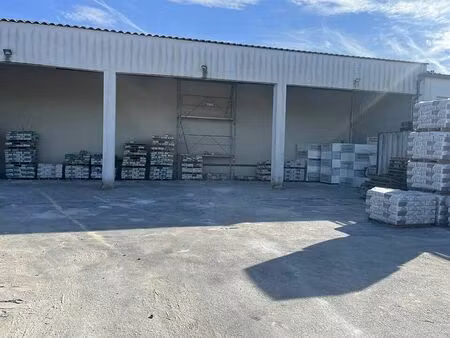 vente local d'activités saint-geniès-de-malgoirès 560 m²