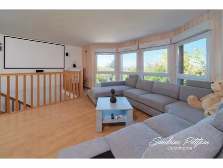 vente maison 11 pièces 216 m² saint-jean-de-thurigneux (01390)