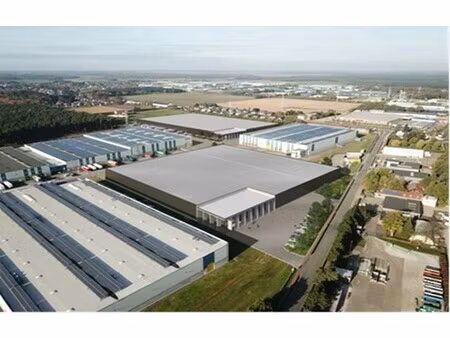 commercieel te huur in oudsbergen