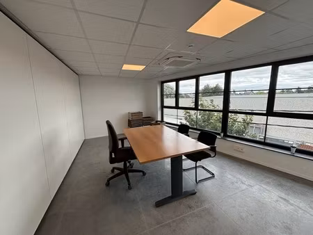 commercieel te huur in vichte