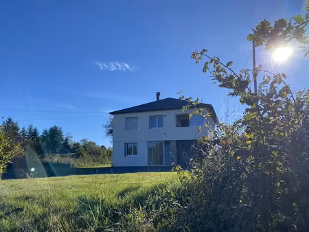 vente maison 5 pièces 87 m² à pérols-sur-vézère (19170)  136 250 €