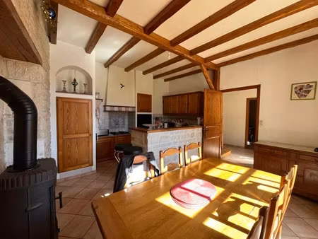 vente maison 5 pièces 130 m² à rouillac (16170)  127 680 €