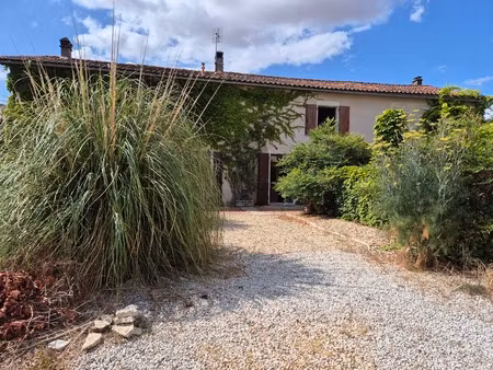 vente maison de charme à tusson
