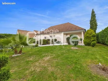 maison 5 pièces 120 m²