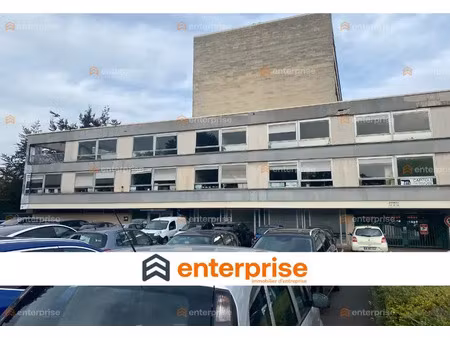 bureaux 390 m² croix à vendre / à louer lumineux fonctionnels parkings emplacement stratég