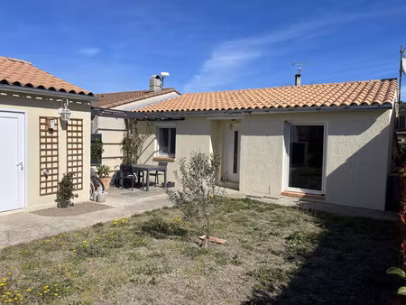 maison meublée plein pied garage jardin