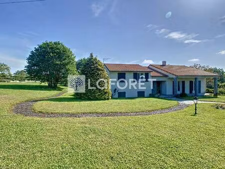 vente maison à argentonnay (79150) : à vendre / 173m² argentonnay