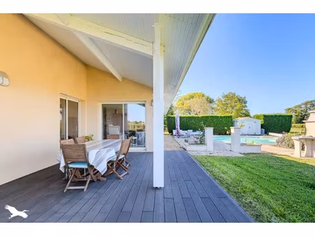 vente maison 5 pièces 140 m² à saint-sulpice-de-faleyrens (33330)  337 920 €