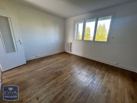 location appartement 3 pièces 59m² sees 61500