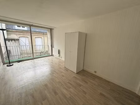 studio poitiers - centre-ville - 24.54 m2